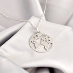 Världskarta Silhouette Pendant - 925 Sterling Silver Globetrotter World Tour Trailer Halsband - K925-143