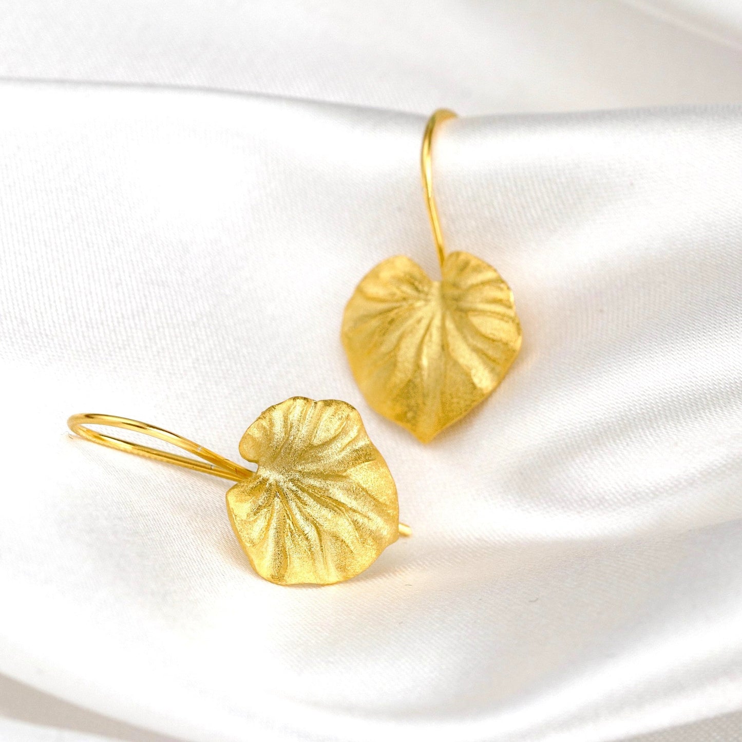 Tropiska örhängen 925 Sterling Gold Gilded Monstera Leaf Earrings - Ear925-23