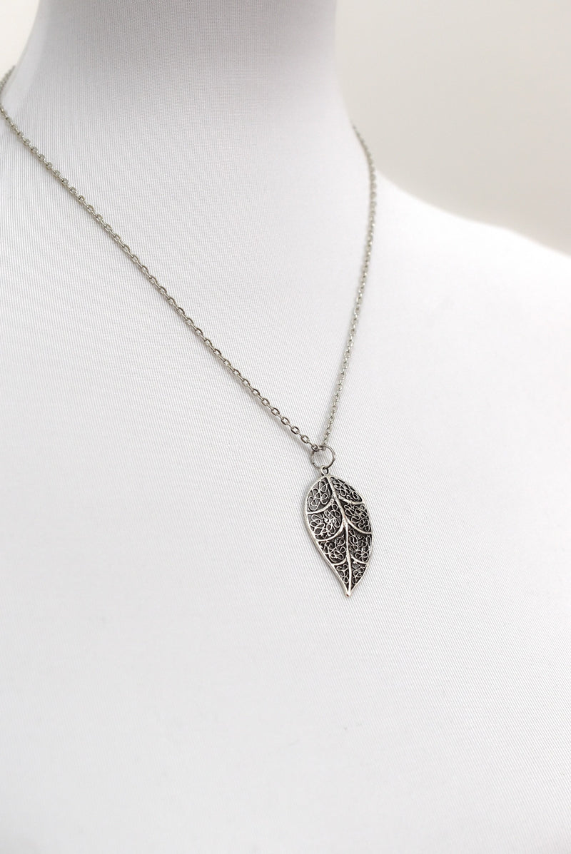 "Antik blad" silverkedja-VIK-74