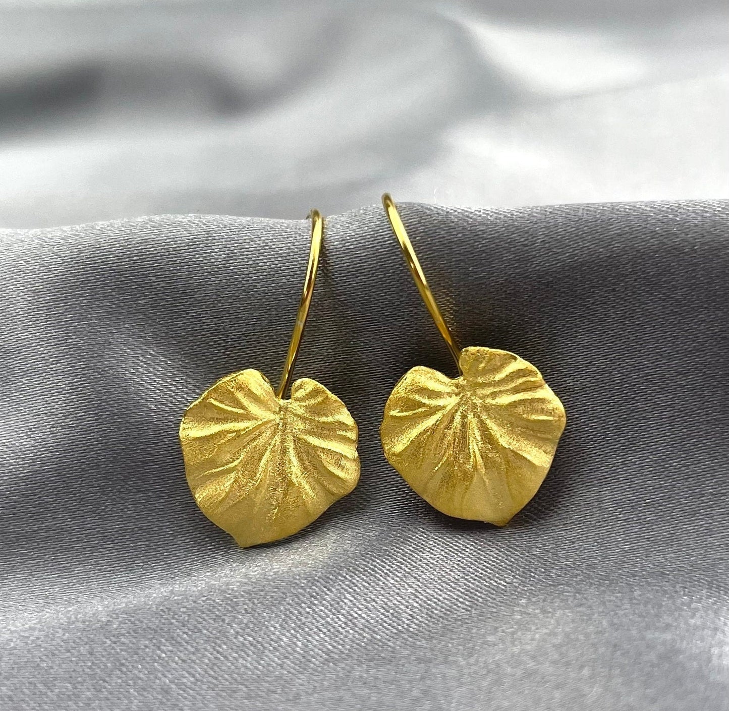 Tropiska örhängen 925 Sterling Gold Gilded Monstera Leaf Earrings - Ear925-23