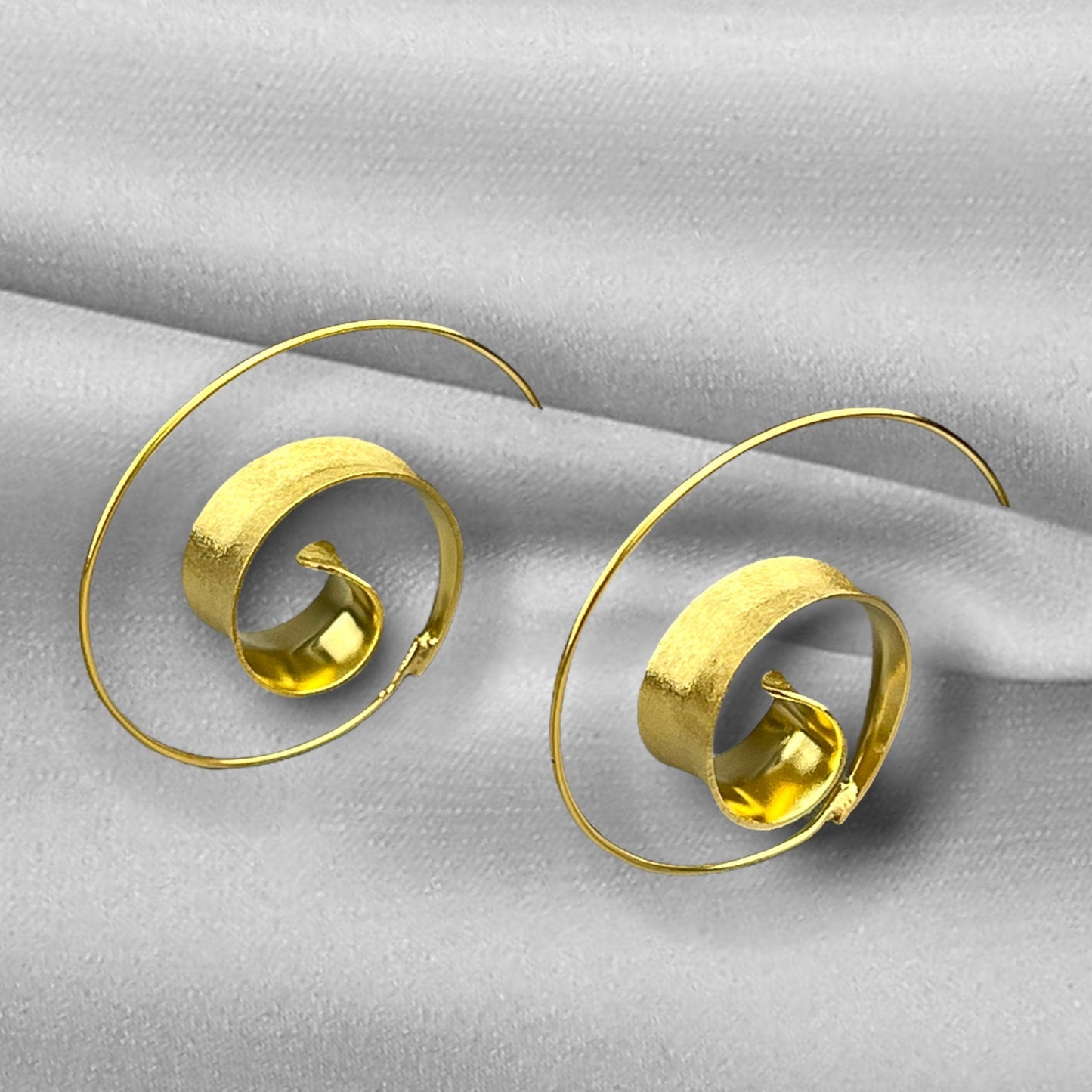 Guld Spiral Örhängen - 925 Sterling Guld Förgyllt Creole Lyxiga Eleganta Örhängen Ear925-70